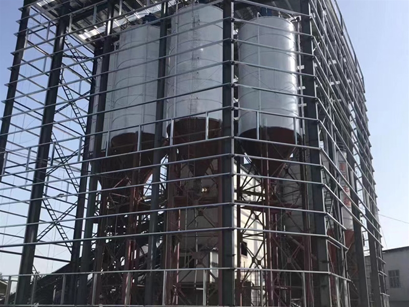 襄陽華新水泥商砼站鋼結(jié)構(gòu)密封罩